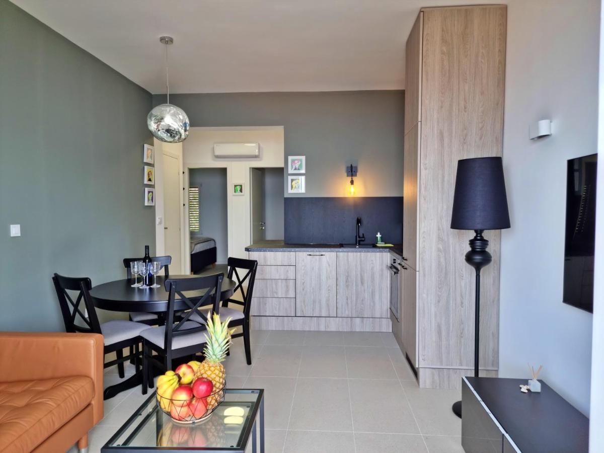 Apartment La Vie 오미스 외부 사진